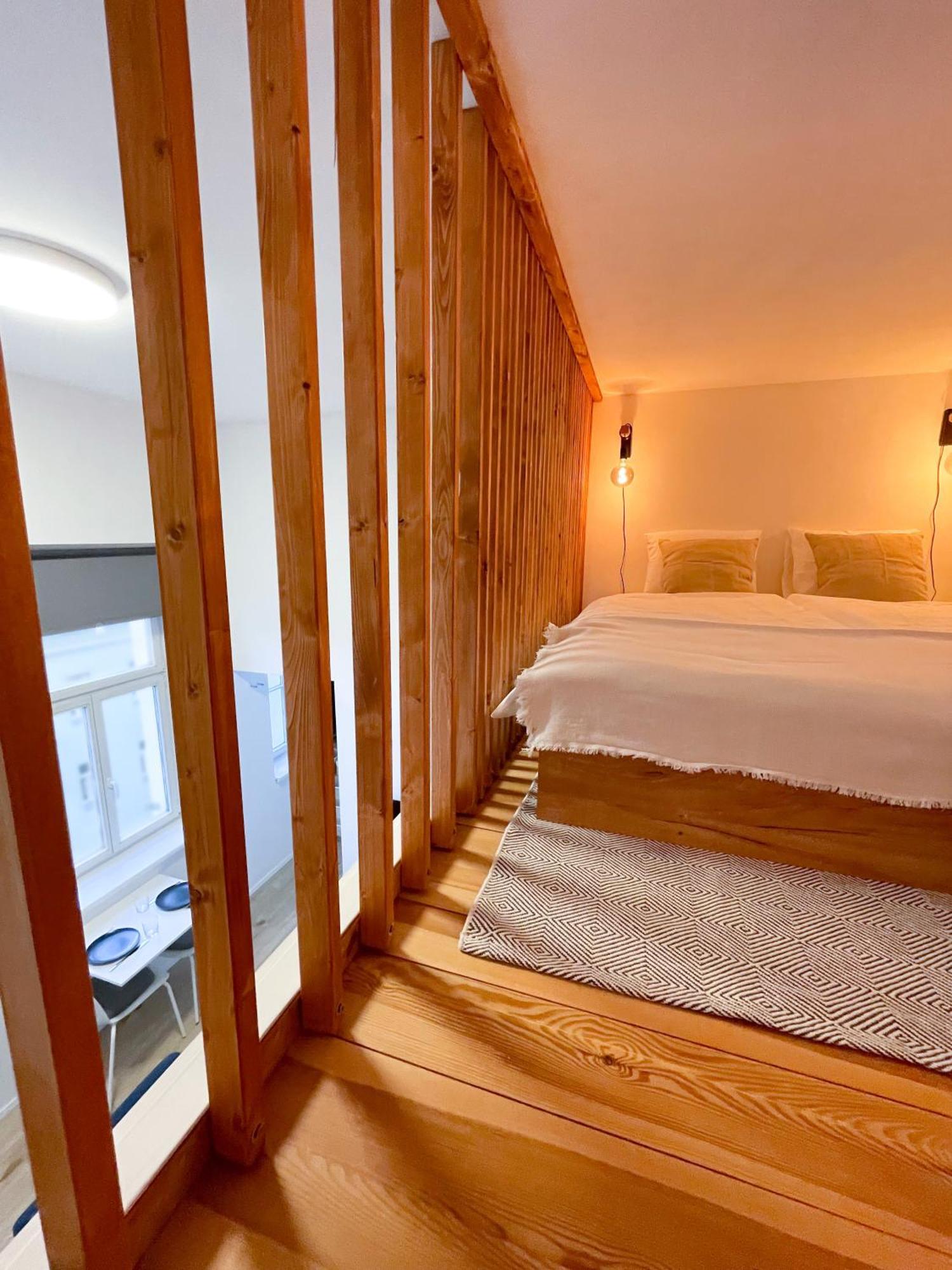 Loft Maniny By Urban Apartments Praga Exterior foto